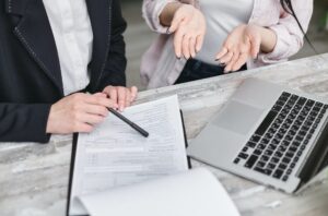 What Is the Difference Between a Claim and a Dispute?